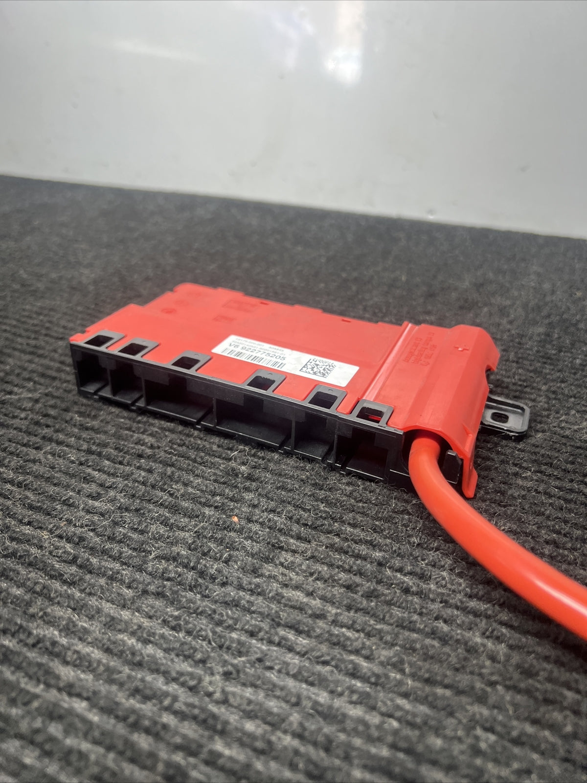2012 - 2020 Bmw 3 Series 4 Series Positive Battery Power Fuse Box Oem