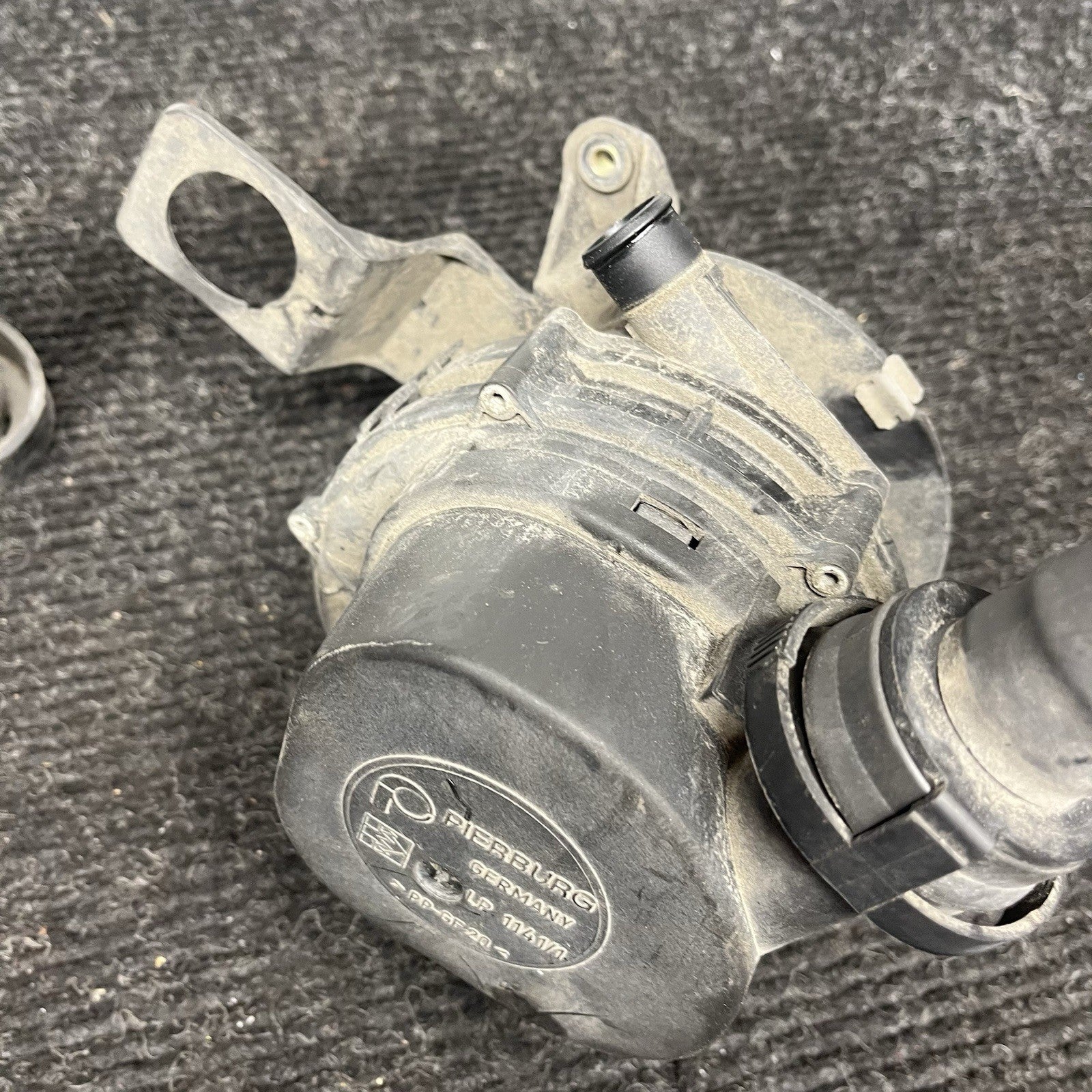 ☑️ 96-99 BMW E36 328ic 2.8L M52 ENGINE SECONDARY AIR INJECTION SMOG PUMP OEM