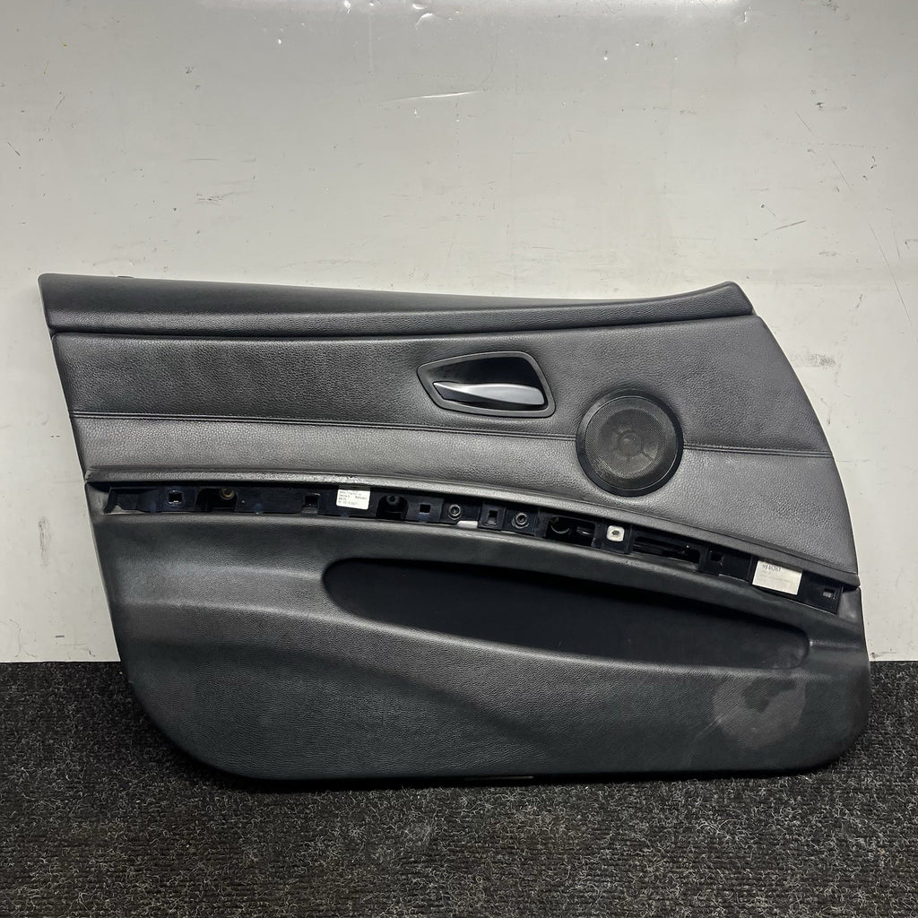 ☑️ 06-12 BMW E90 E91 OEM Driver Front Side Door Panel Cart Leather Black