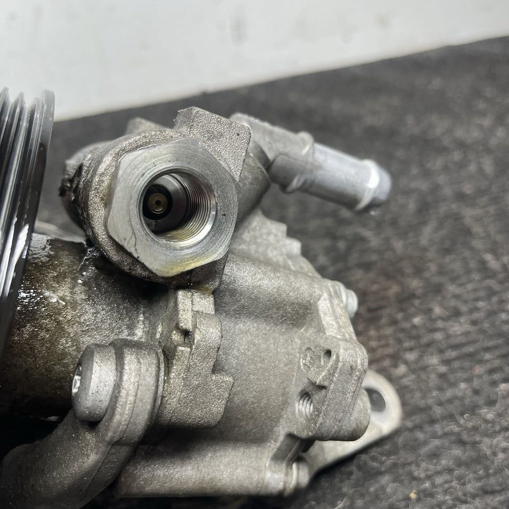 ☑️ 07-10 BMW E82 E88 E90 E92 E93 135i 335i N54 Hydraulic Power Steering Pump OEM
