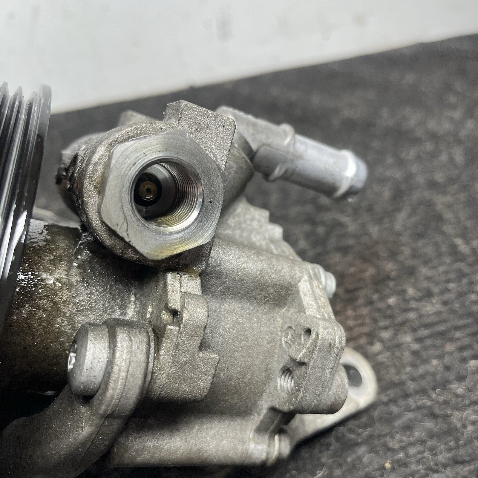 ☑️ 07-10 BMW E82 E88 E90 E92 E93 135i 335i N54 Hydraulic Power Steering Pump OEM
