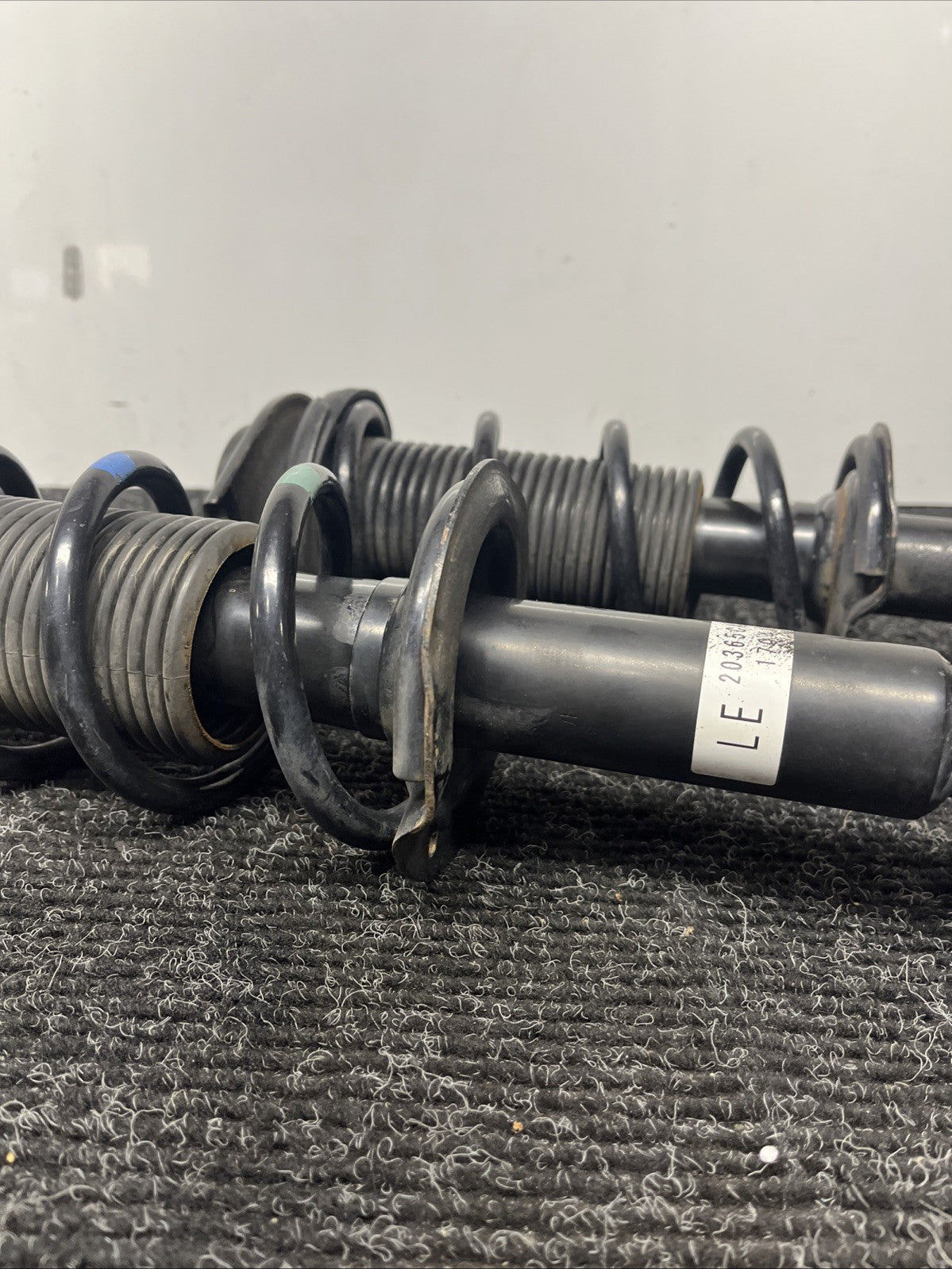 ☑️ OEM Rear Springs/Struts Suspension Subaru BRZ Toyota 86 Scion FRS