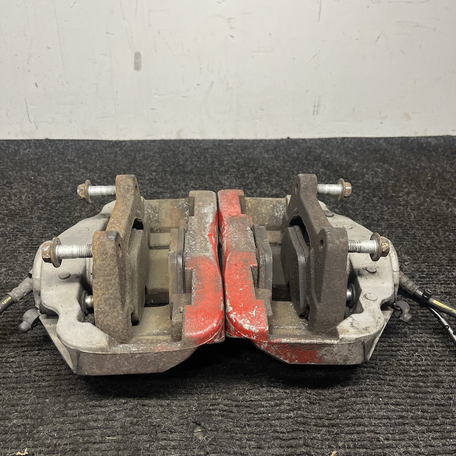 ☑️ 06-11 E90 E91 E92 E93 E84 335 Z4 BMW 335i Front Brake Caliper Set OEM