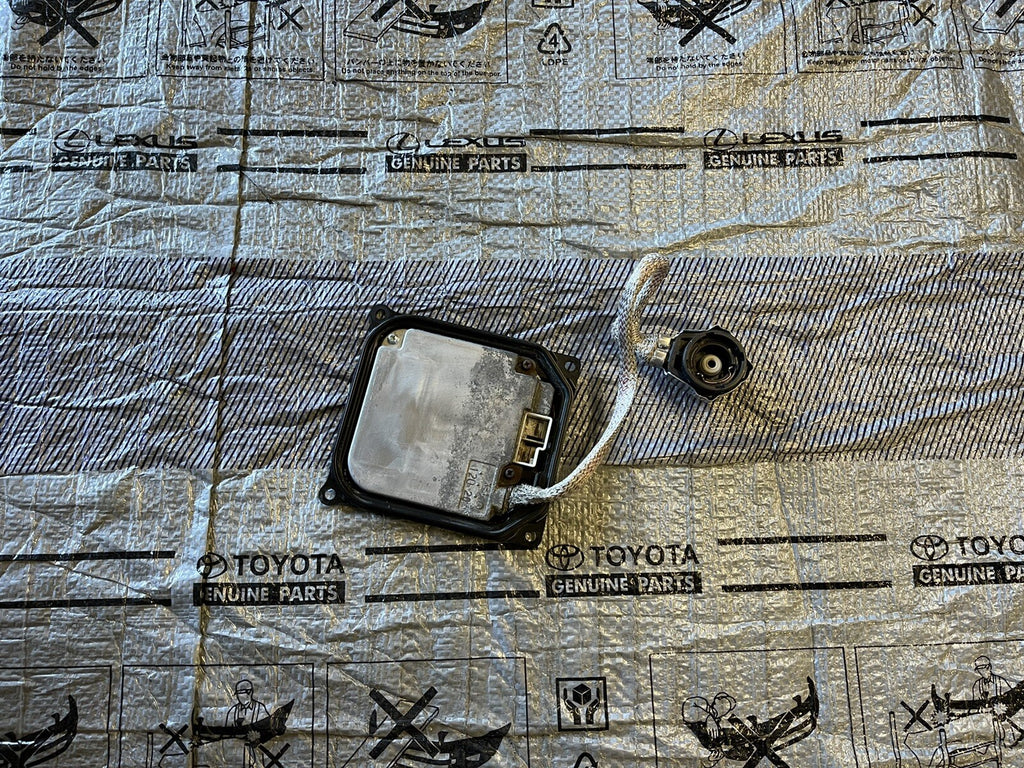 2014 Scion FR-S LH Driver Head Light Lamp Ballast OEM TESTED