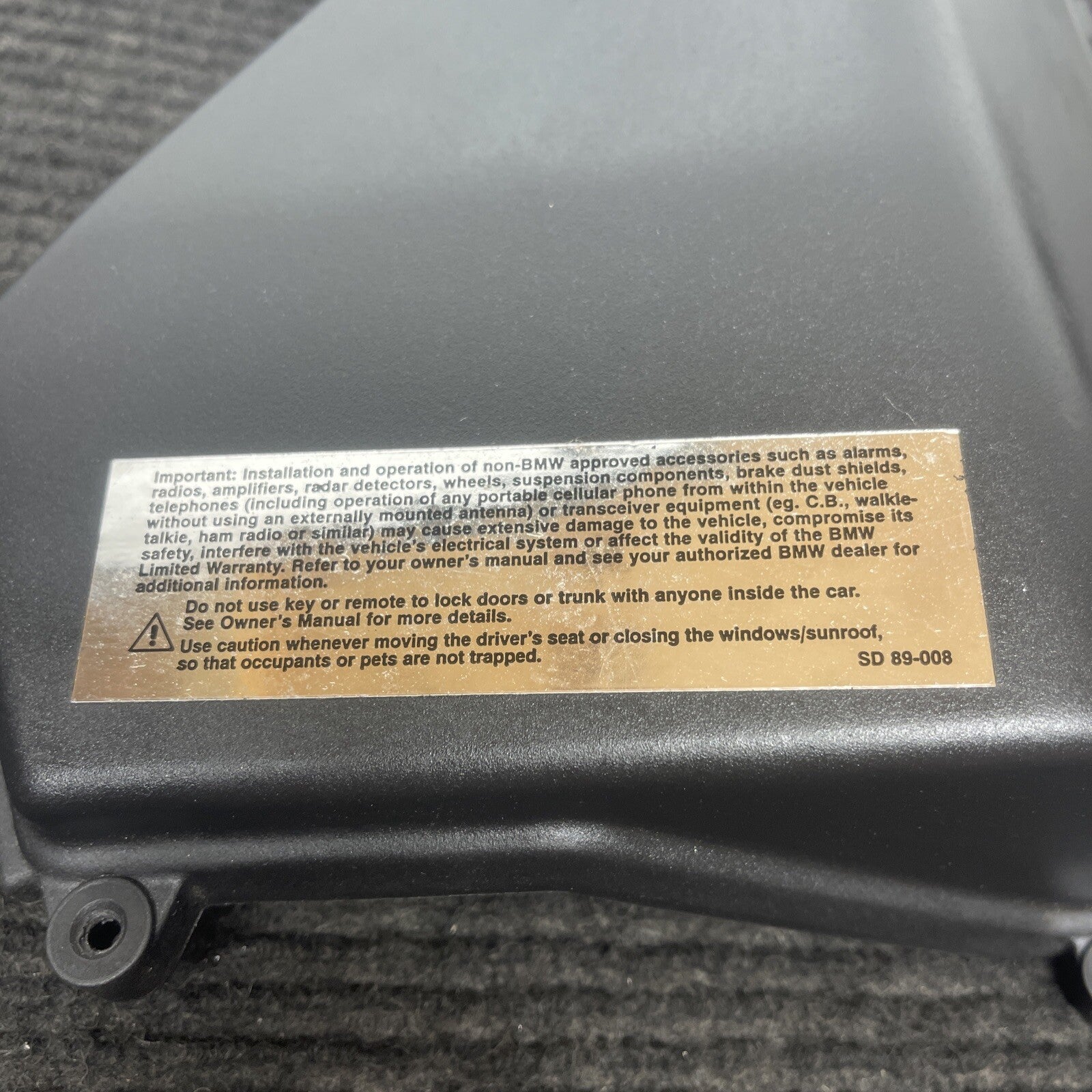 ☑️ 2002-2006 BMW E46 325 330 M3 Fuse Box Under Hood Electronics Cover Lid OEM