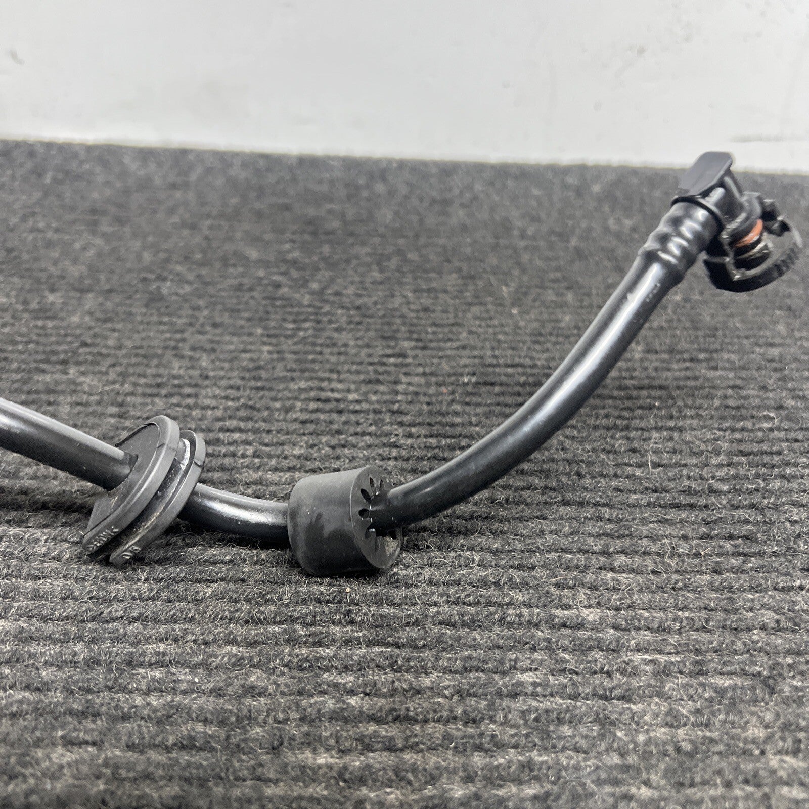 ☑️ 2007 - 2011 BMW X5 E70 AIR DUCT VACUUM LINE 114466-10 OEM