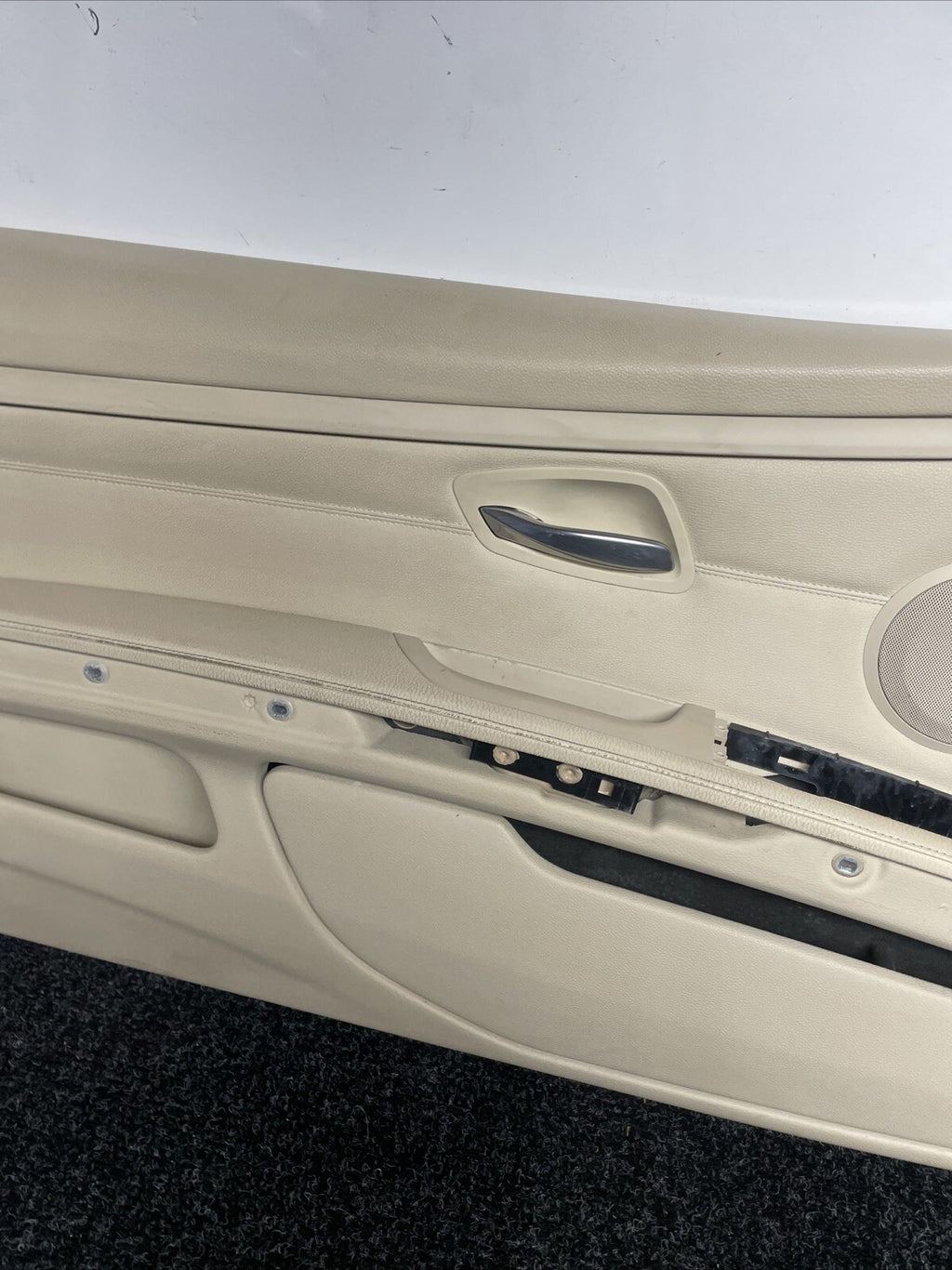☑️ 2007-2013 Bmw 3 Series E92 Oyster Door Panel Front Driver Left Oem