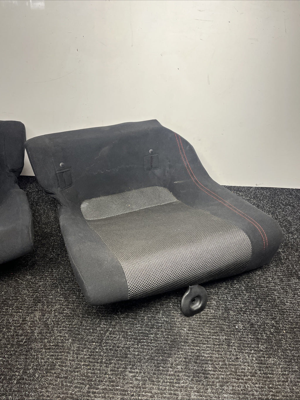 ☑️ 2013-20 Subaru BRZ Scion FR-S Rear Left Driver Lower Seat Cushion OEM