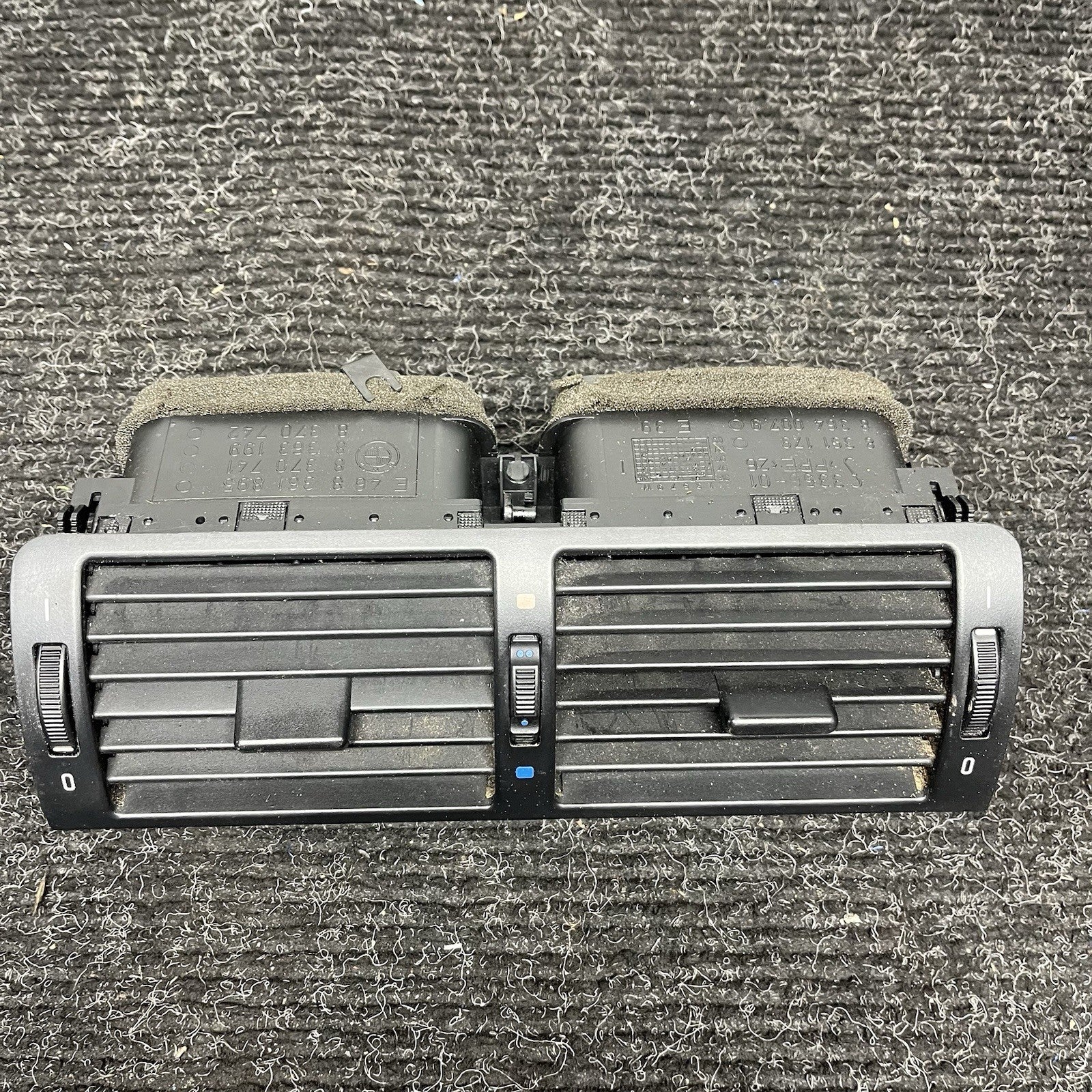 ☑️ 1999-2006 BMW E46 Center Dash Vent Assembly OEM 325 330i 325ci 330ci M3 OEM
