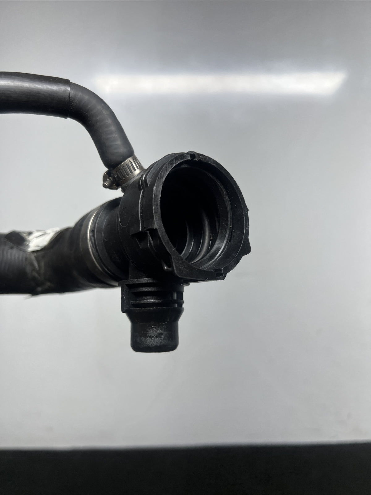 ☑️ BMW 2006-2013 E90 E92 E82 UPPER RADIATOR COOLANT HOSE COOLING LINE OEM