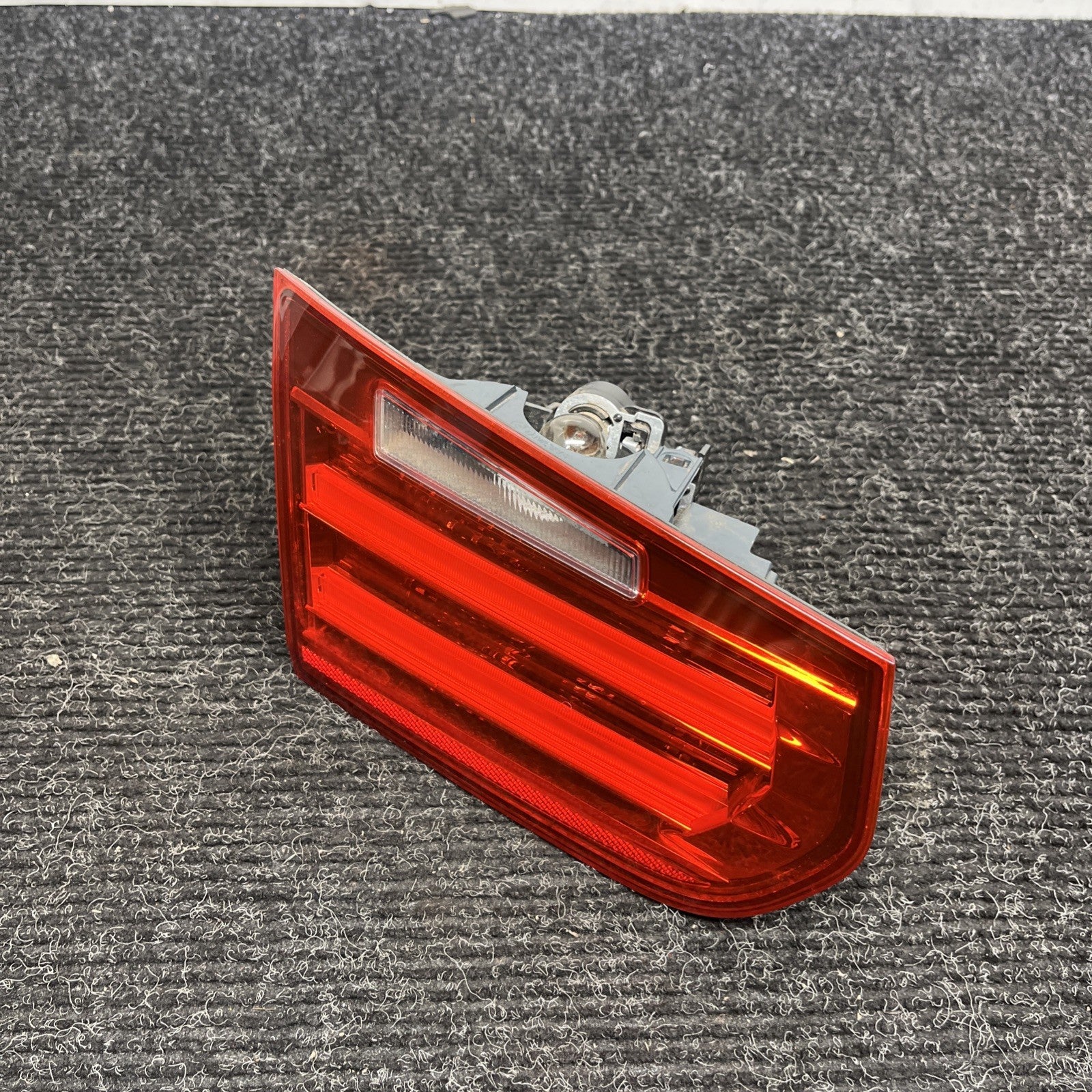 ☑️ 12-15 OEM BMW F30 F80 M3 Sedan Rear Left Driver Side Inner Trunk Tail Light