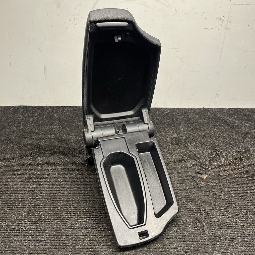 ☑️ 08-13 OEM BMW E88 E82 Center Console Armrest Tray Black Leather