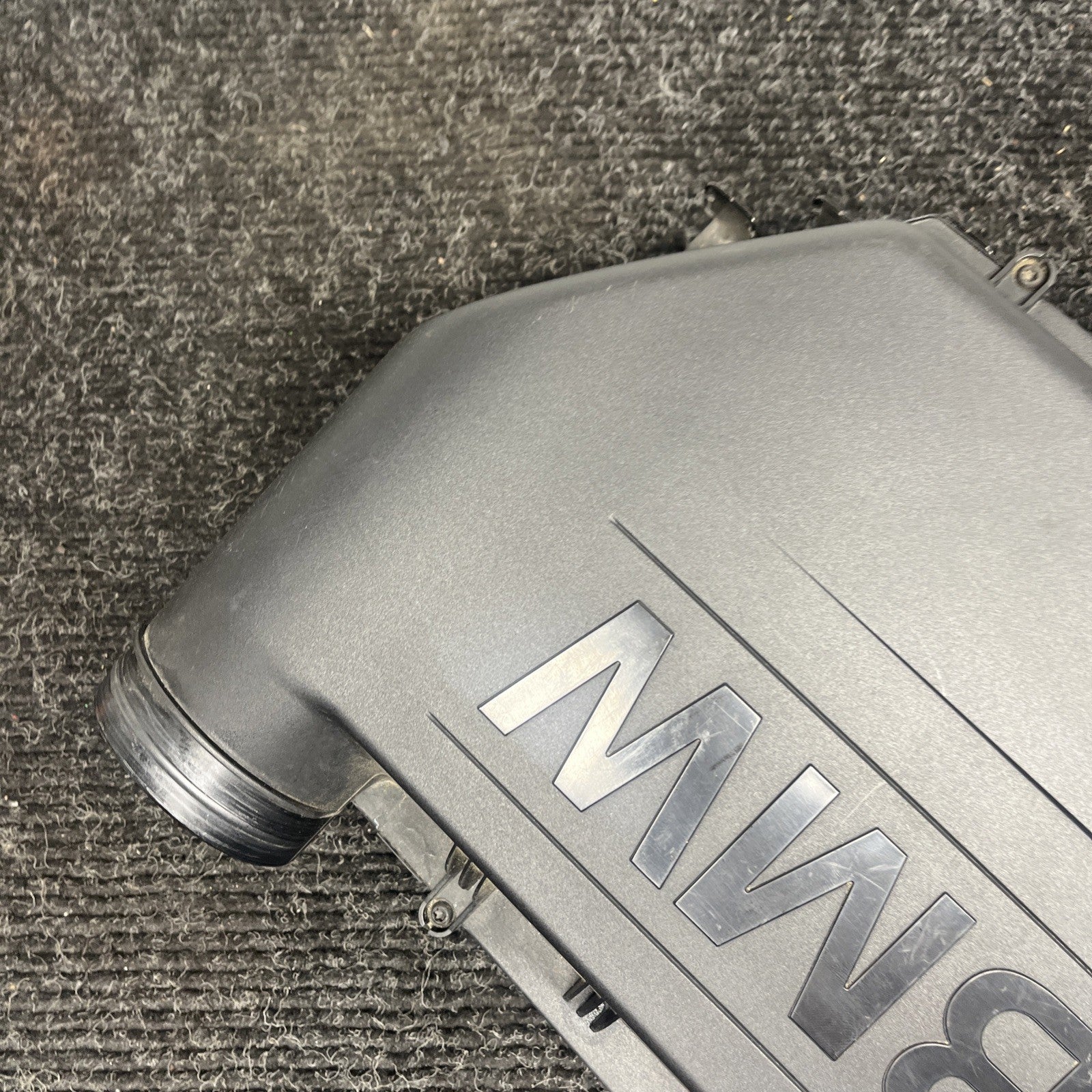 ☑️ Intake Muffler Air Box Cleaner BMW E70 E71 F15 F16 X5 X6 N55 35i OEM