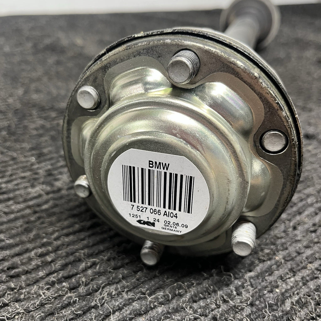 ☑️ OEM BMW E82 E90 E92 E93 DCT/MT Rear Right Passenger Output Half Shaft CV Axle