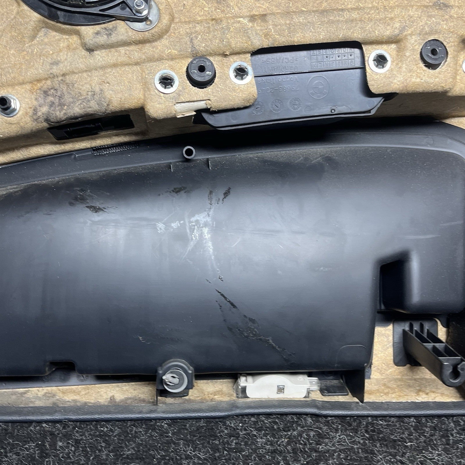 ☑️ 06-12 BMW E90 E91 OEM Driver Front Side Door Panel Cart Leather Black