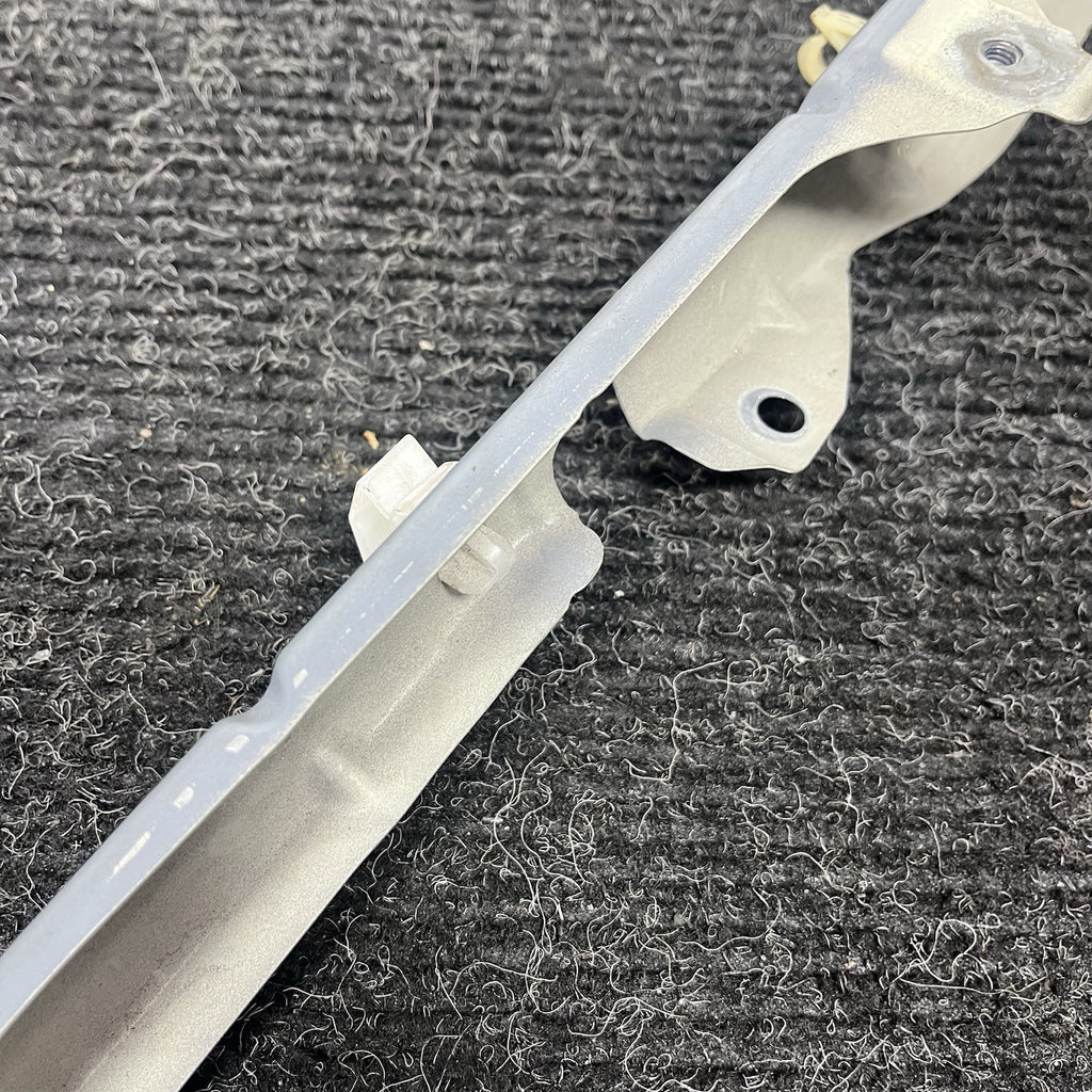 ☑️ 2013-19 Scion FRS Subaru BRZ 86 Front LH Left Side Fender Bracket OEM