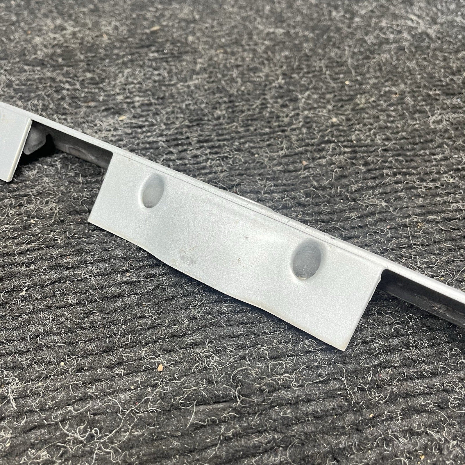 ☑️ OEM BMW E36 Trunk Lid Trim Cover Lock Light Cover 1977253 318 325 328 M3