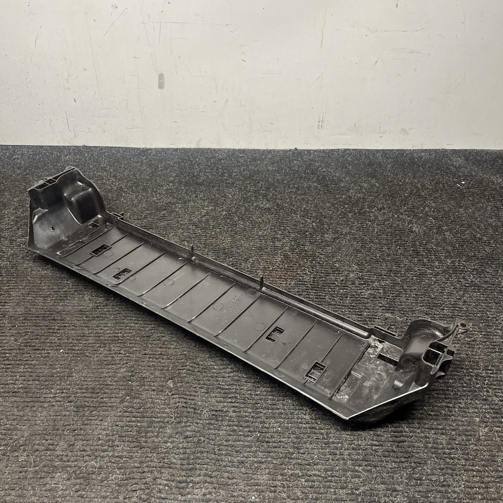 ☑️ 11-13 BMW E70 X5 Radiator Support Bottom Intercooler Bracket Unit 7795909 OEM