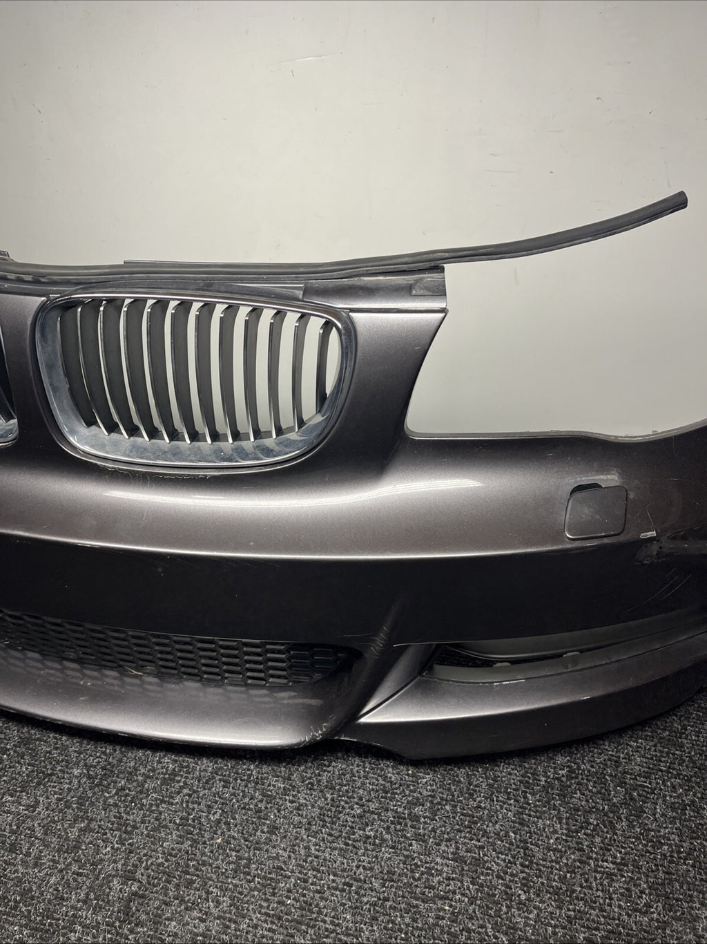 ☑️ 08-13 OEM BMW E82 E88 135 Front Bumper M Sport Sparkling Metallic A22/7 *NOTE