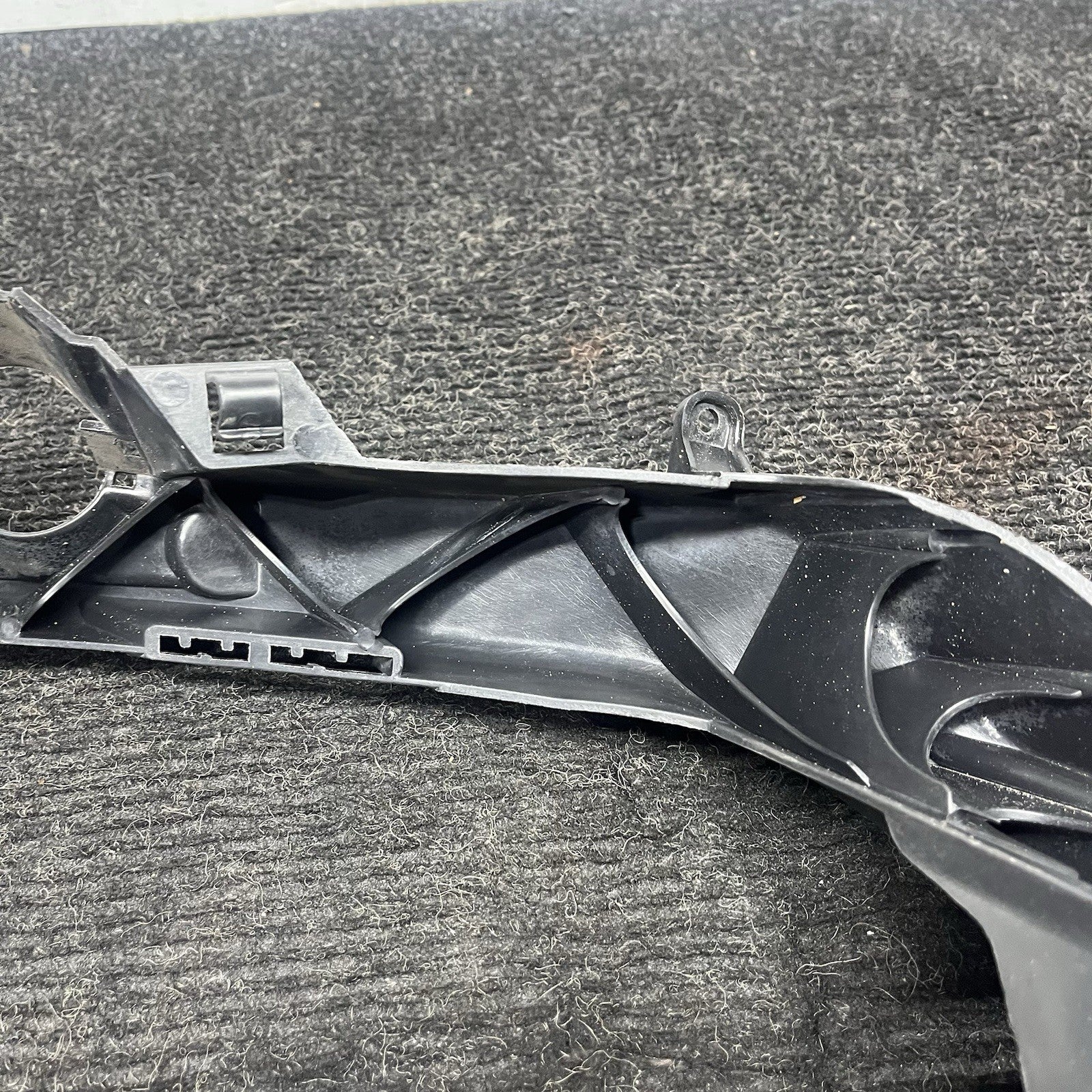 ☑️ 07-10 OEM BMW E92 E93 328 335 Left Driver Headlight Bracket Carrier Mount
