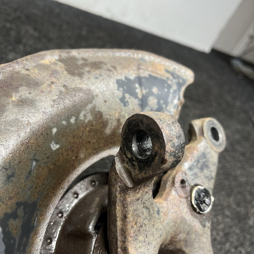 ☑️ 92-99 BMW 328i Z3 E36 FRONT RIGHT STEERING KNUCKLE HUB SPINDLE