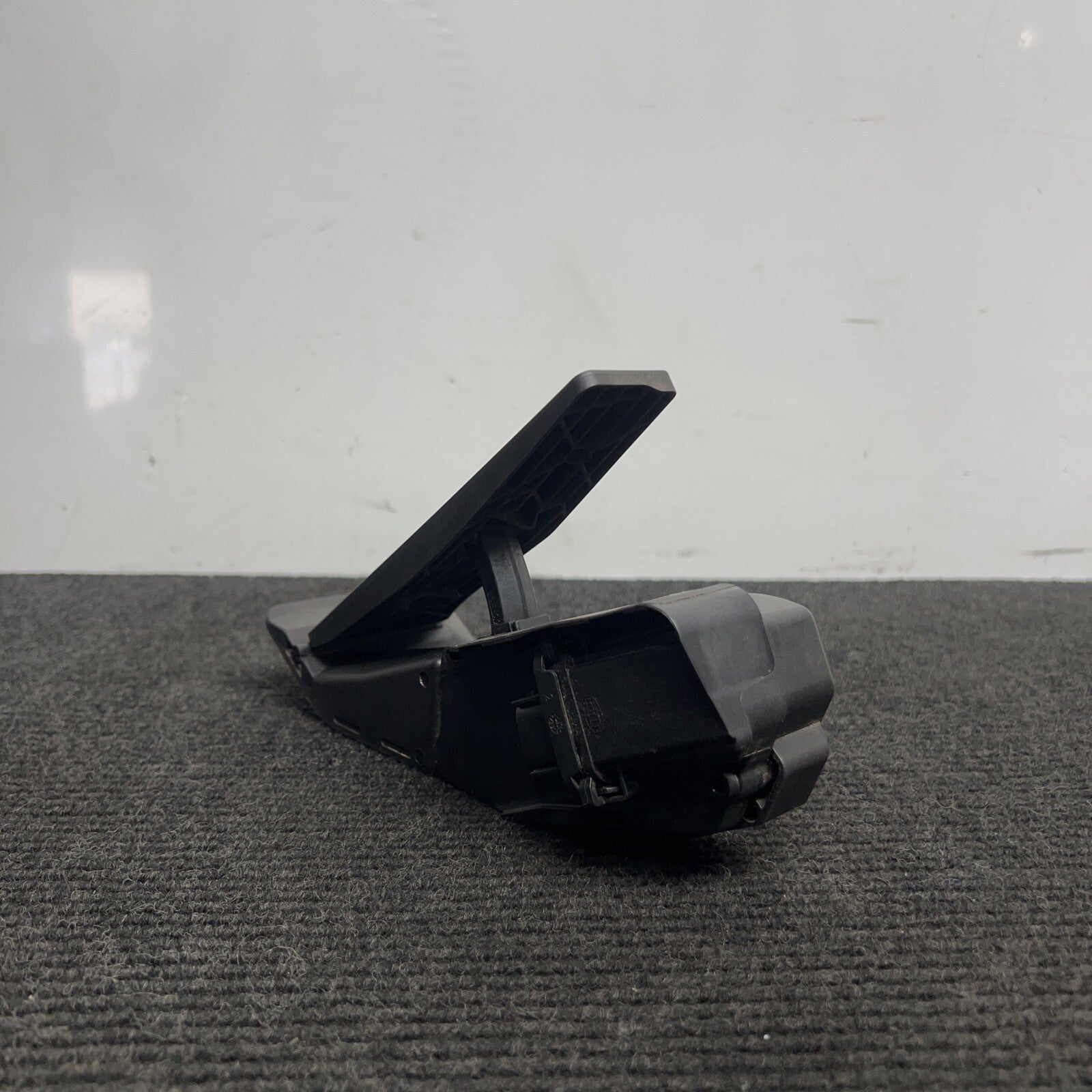 ☑️ Bmw E82 F88 128i 135i Gas Throttle Floor Pedal Lever Module Oem