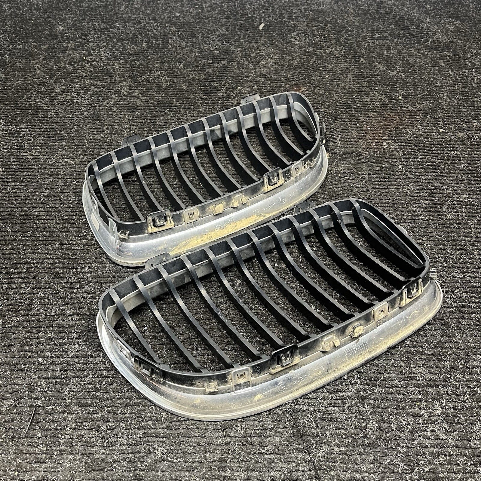 ☑️ BMW 3 Series E90 E91 Front Bumper Grill Pair Kidney 7201967 7201968 GENUINE