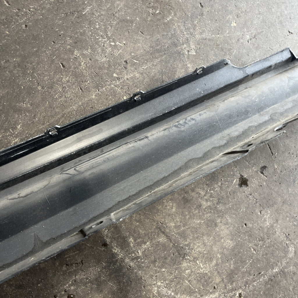 ☑️ 07-13 OEM BMW E92 E93 M3 Left Driver Side Skirt Rocker Panel Alpine White