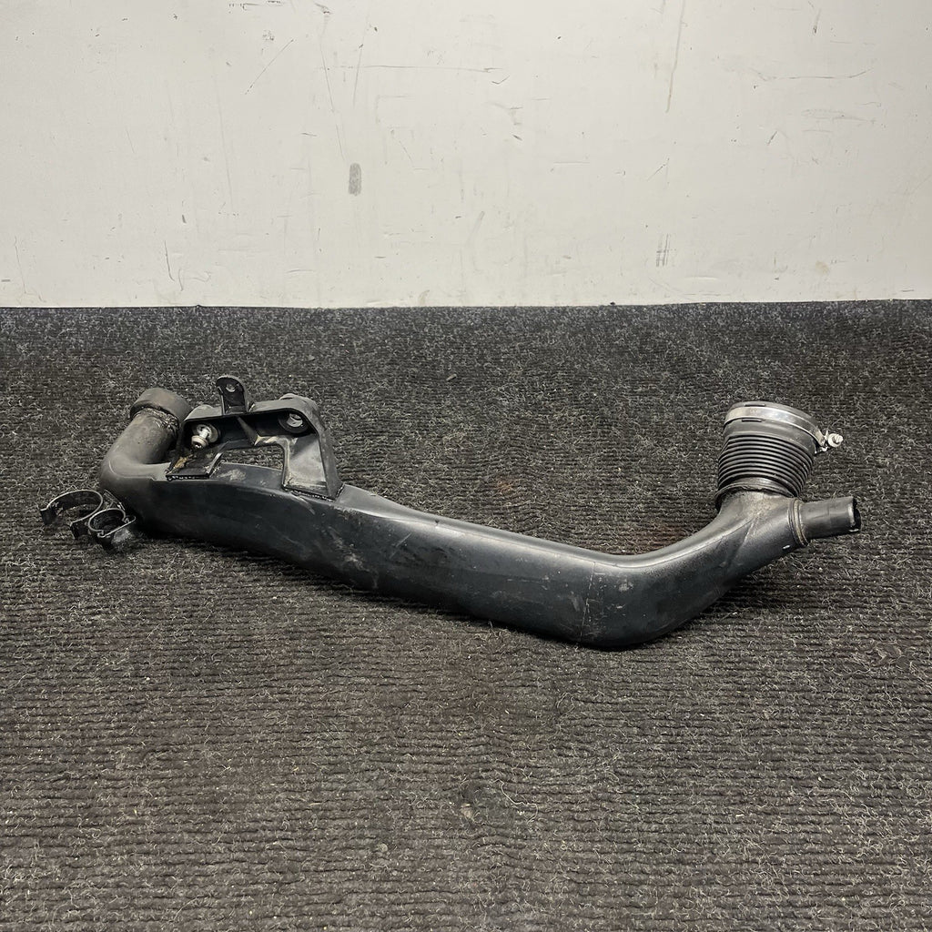 ☑️ 07-13 BMW E82 E90 E92 E60 E61 N54 Engine Turbo Air Induction Duct Hose OEM