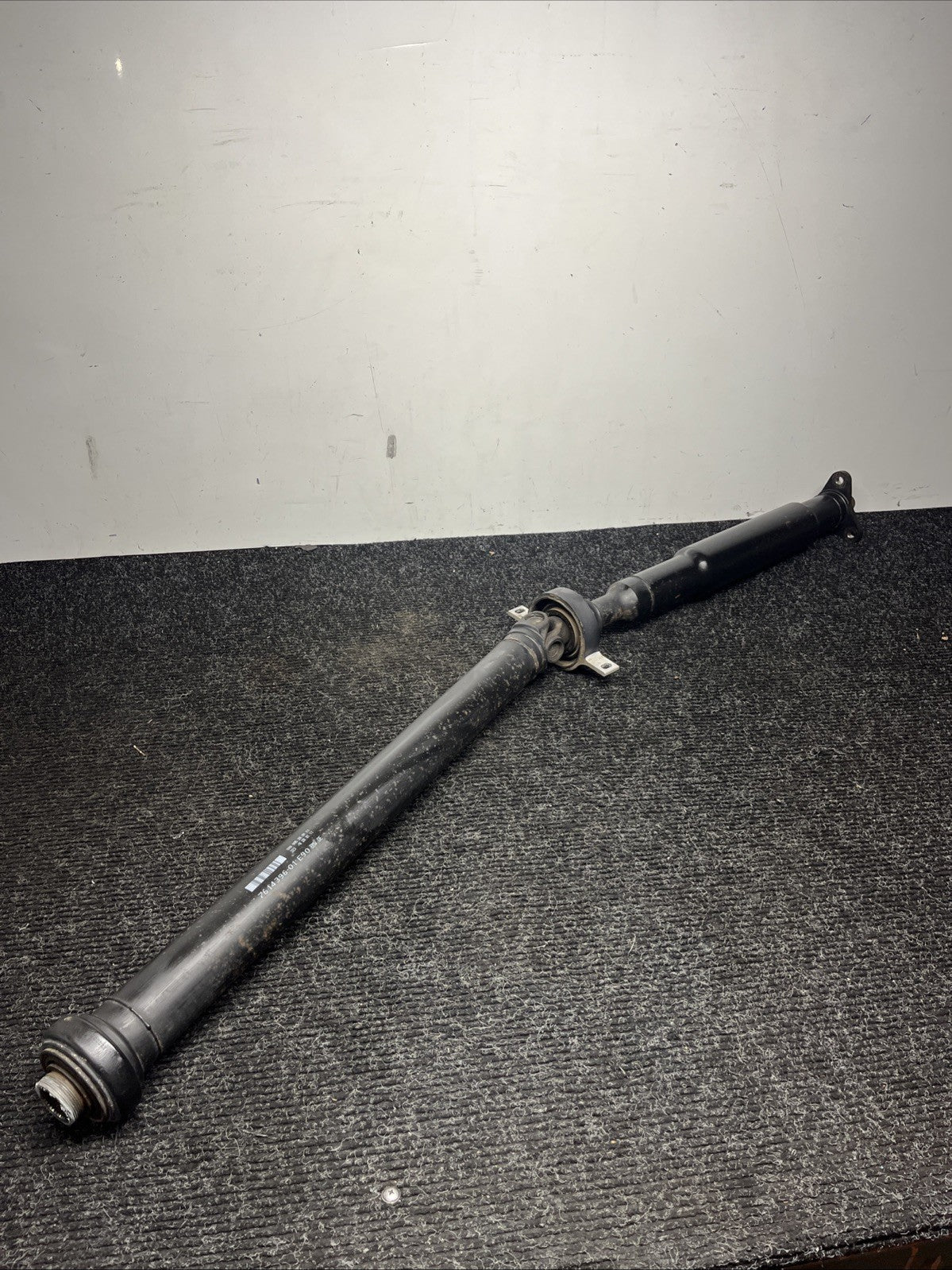 ☑️ 7-13 OEM BMW E90 E92 E93 Rear Drive Shaft Driveshaft AT Transmission 7614396
