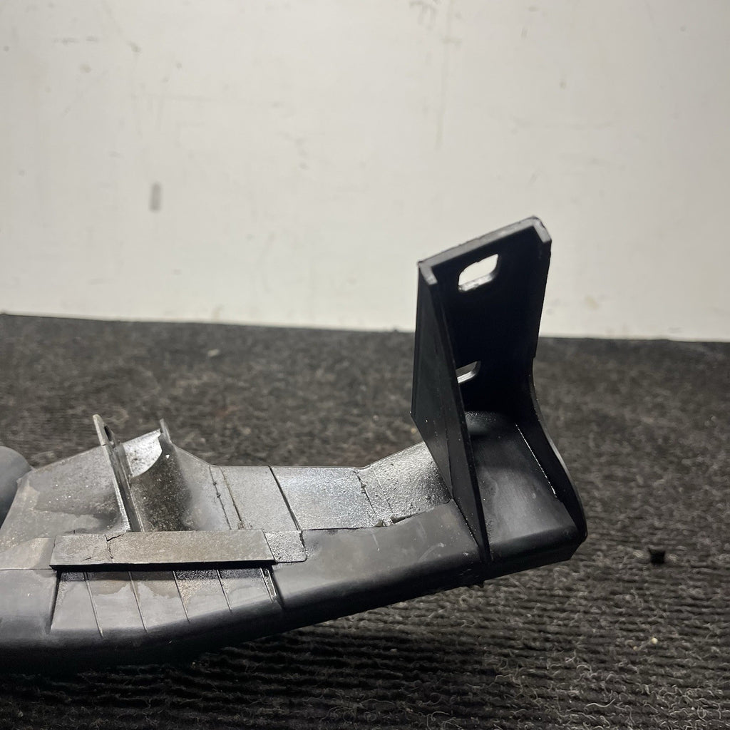 ☑️ 09-11 BMW E90 328i 335d Front Right Headlight Arm Bracket Mount 7138402 OEM