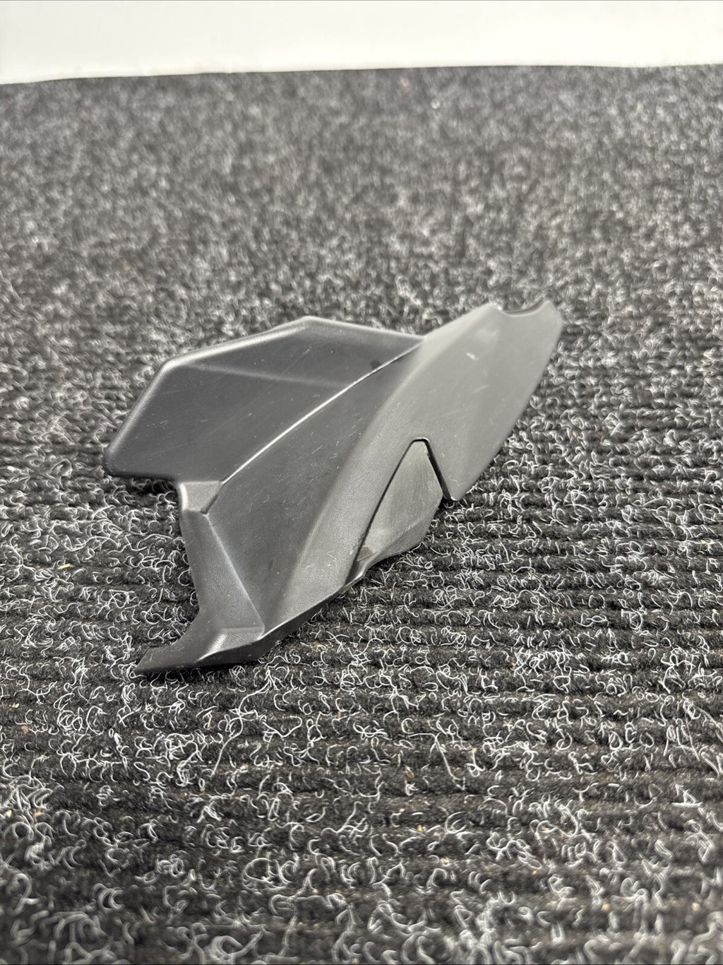 ☑️ 22-24 TOYOTA GR86 SUBARU BRZ WINDSHIELD LEFT COWL PANEL TRIM OEM 91423CC010