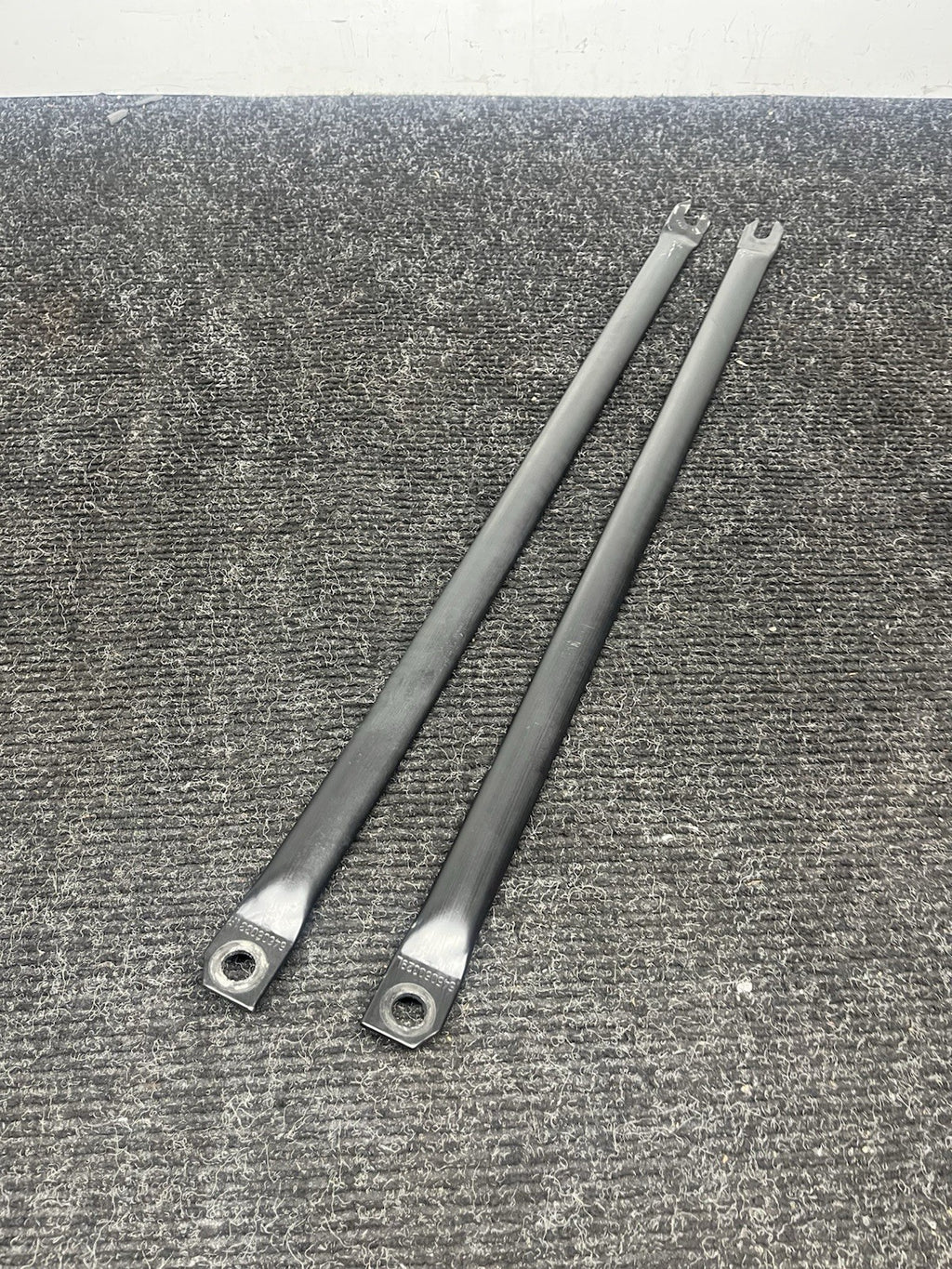 ☑️ BMW E90 E92 3 Series Hood Frame Support Strut Brace Pair Left & Right Set OEM