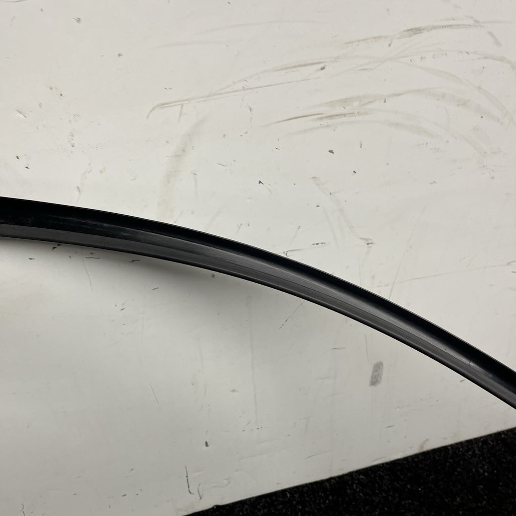 ☑️ 2012-2015 BMW 320i F30 Front Passenger Door Window Frame Trim 7259384 OEM
