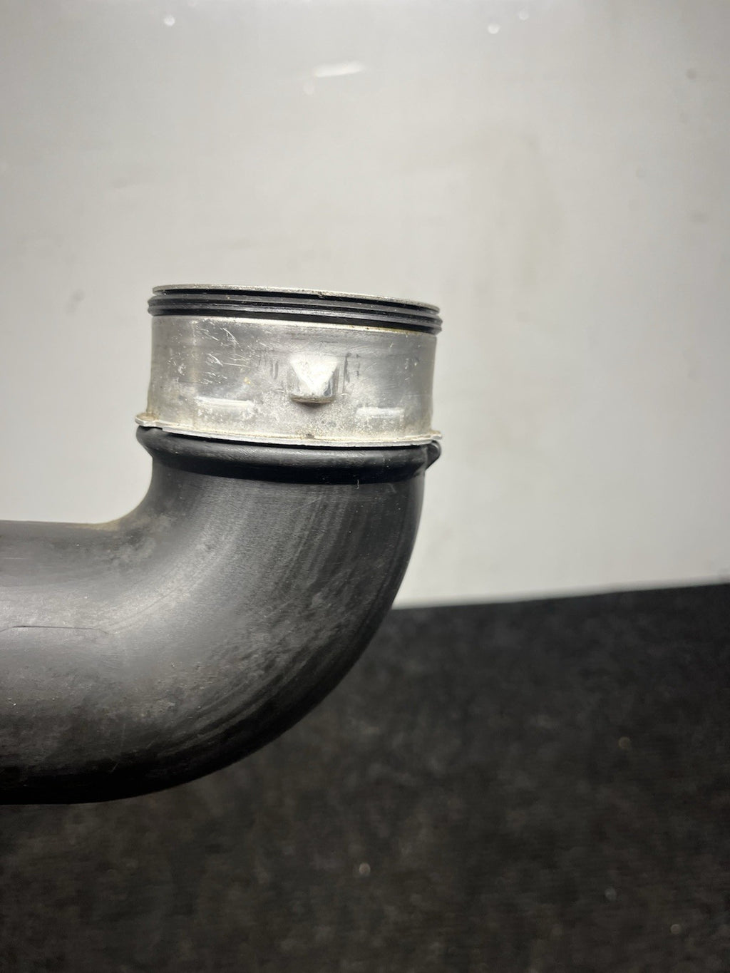 ☑️ 07-13 Bmw E82 E90 E92 135I 335I Intercooler Charge Pipe Intake Pipe Tube Oem