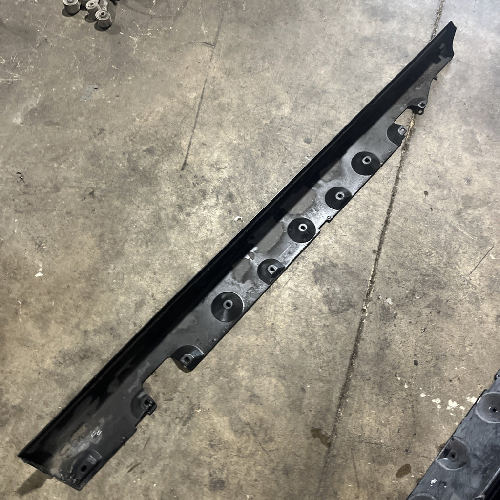 ☑️ 00-06 Bmw E46 3 Series 2dr Right ZHP M Sport Rocker Skirt Panel Molding Oem