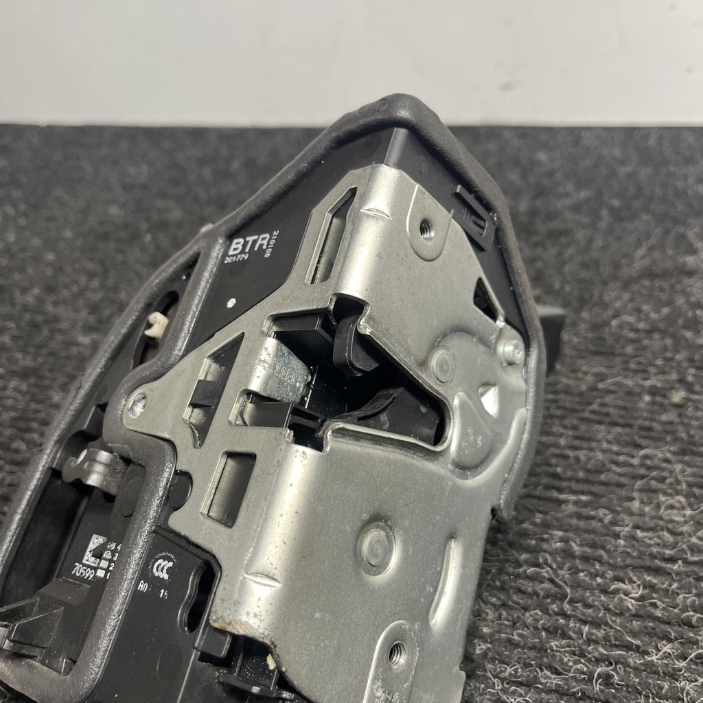 ☑️ OEM BMW E82 E90 F23 F30 F32 E60 F01 M4 X6 REAR RIGHT Door Lock Latch Actuator