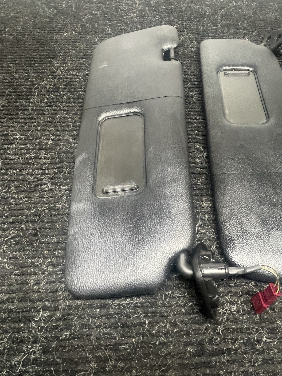 ☑️ 2006-2013 BMW E93 Sun Visor Shade Set Visors Left Right Pair Black OEM
