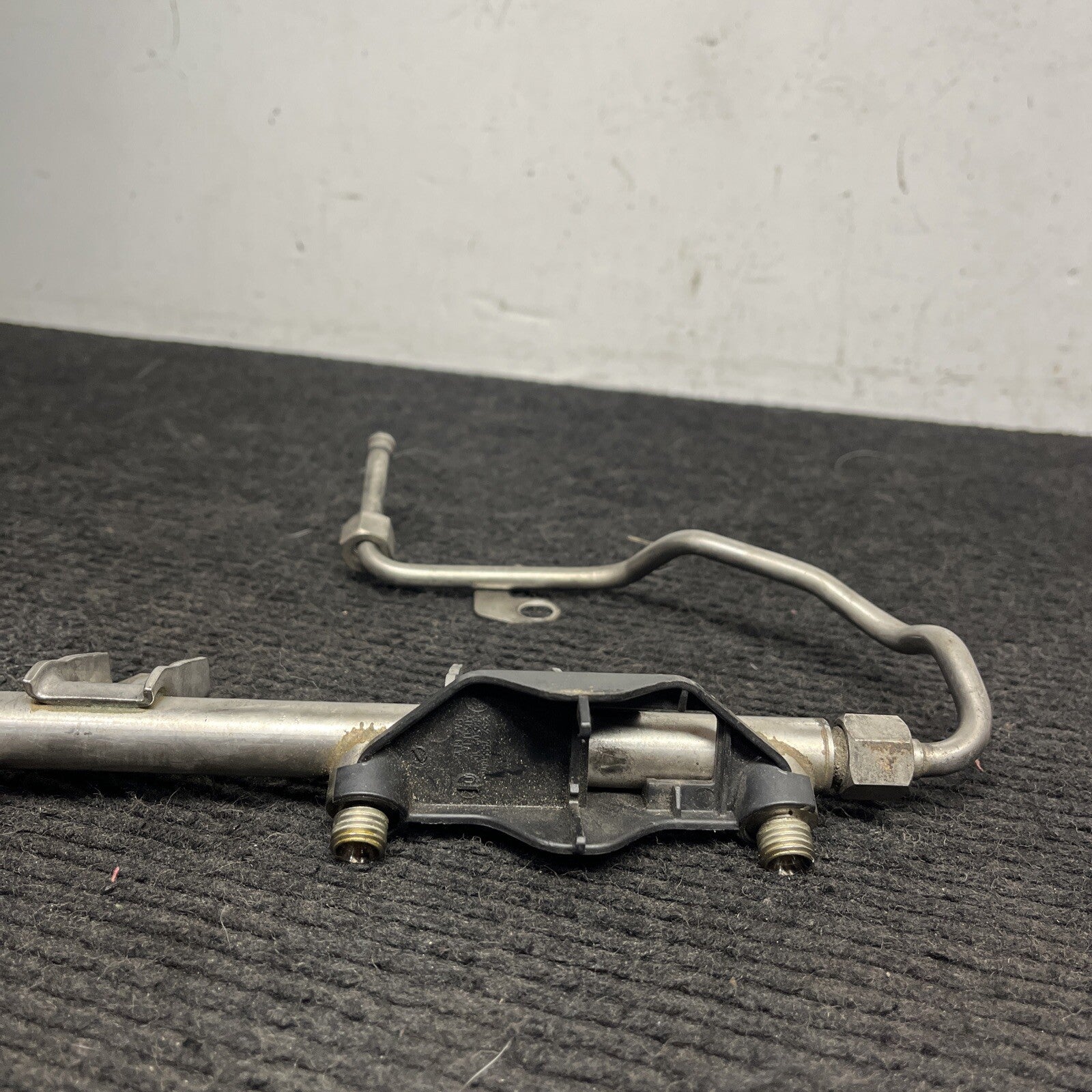☑️ 2007-2013 BMW N54 135i 335i 335xi 535i HIGH PRESSURE FUEL INJECTOR RAIL OEM