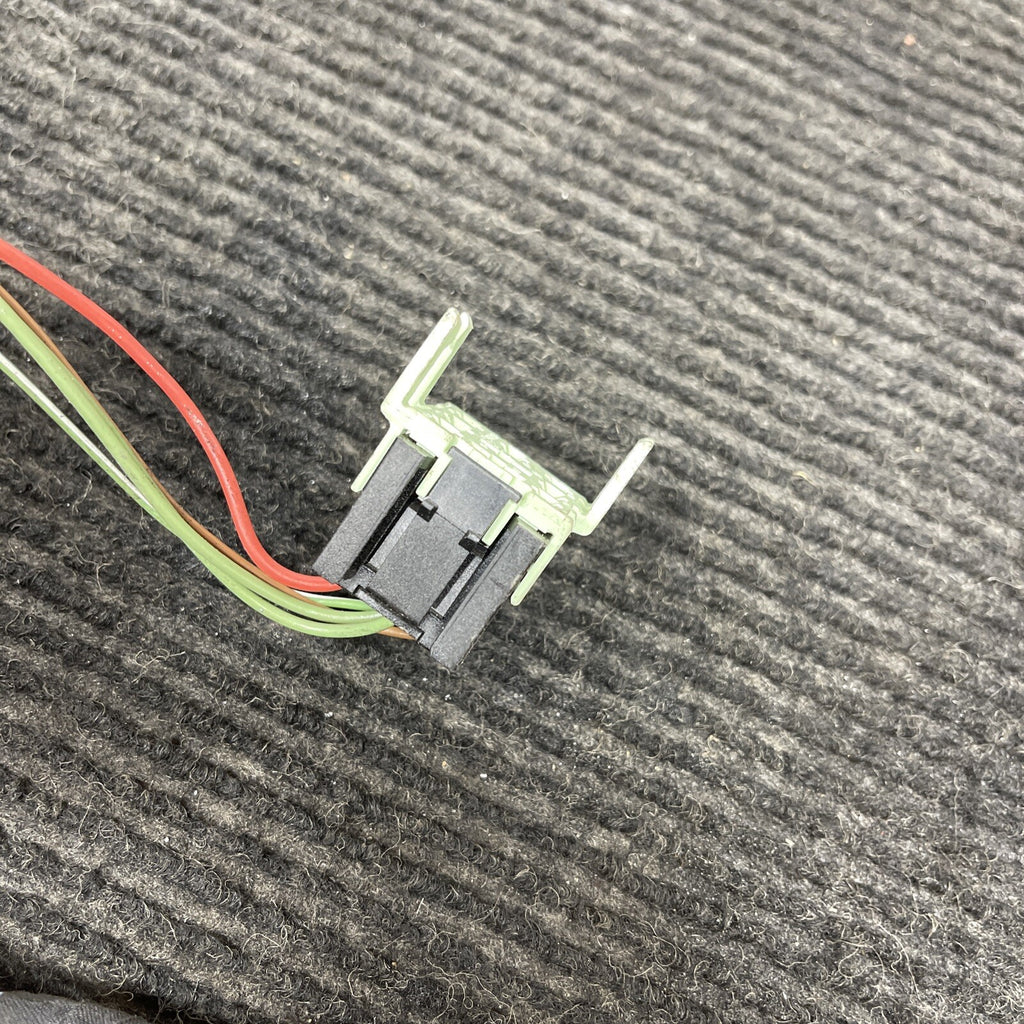 S65 Engine DME Wiring Harness Plug BMW E90 E92 E93 M3 OEM #11198
