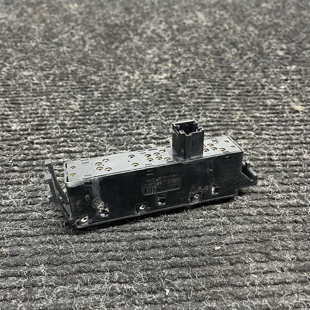 ☑️ 99-06 BMW E46 330ci 325ci M3 CONVERTIBLE LEFT DRIVER Power Window Switch OEM