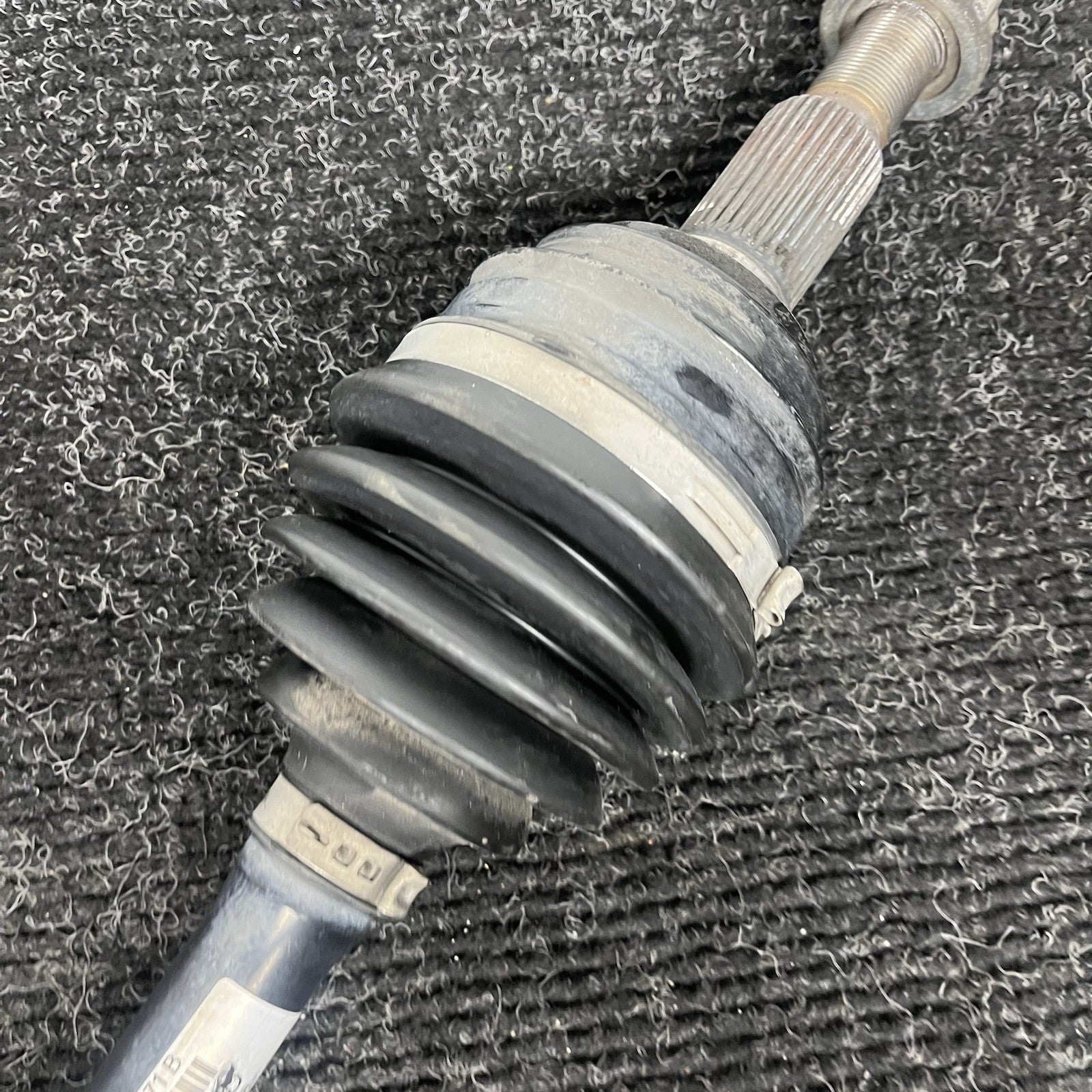 ☑️ 2012 Audi Q7 Front Left Right CV Axle Shaft Assembly OEM 7P0407271B