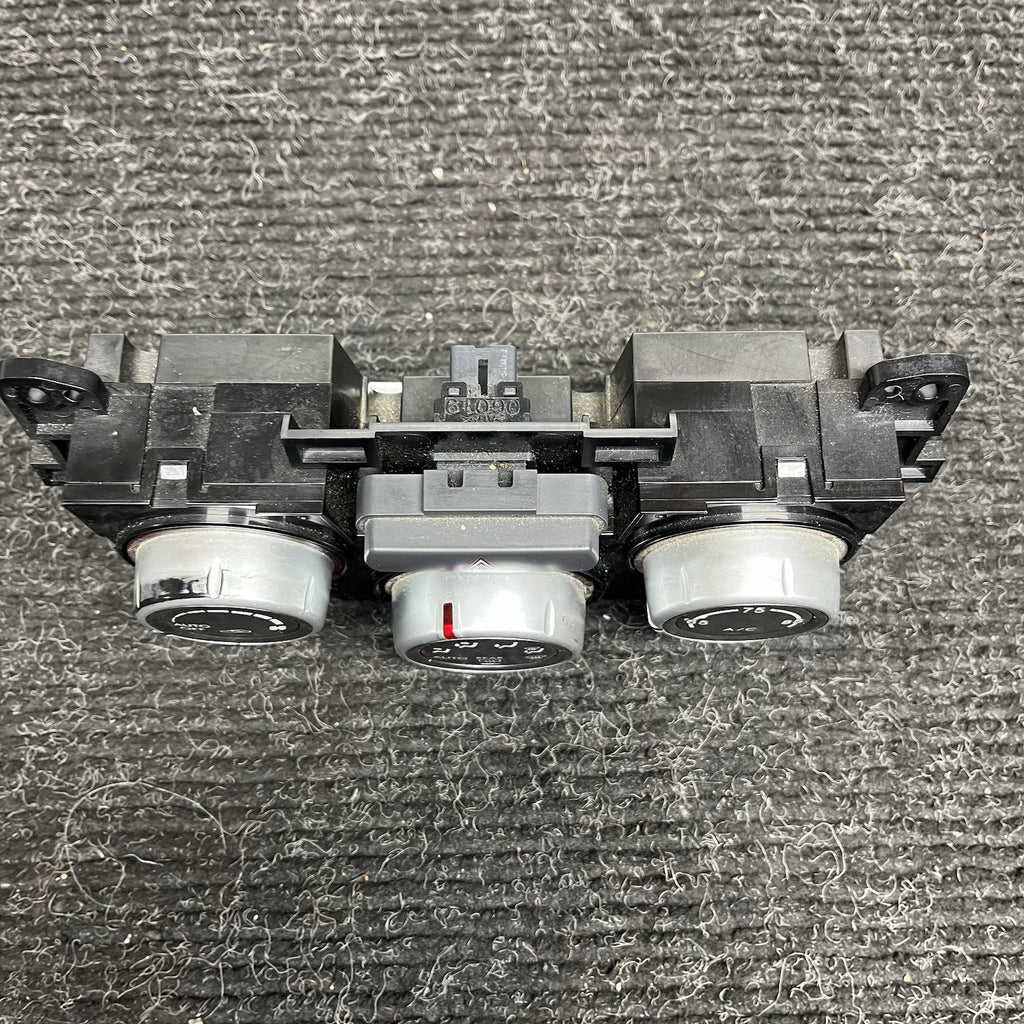 ☑️ 2008 Subaru Impreza WRX Auto Climate Heater AC Control OEM FG040