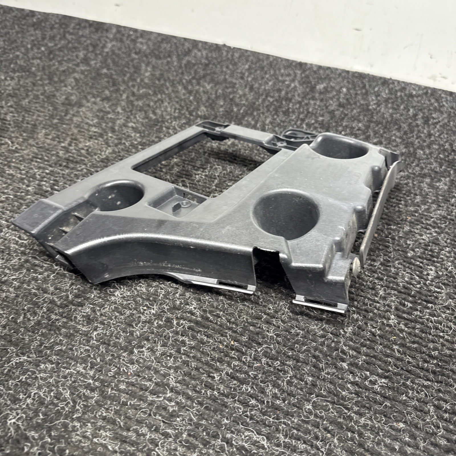 ☑️ 2012-2018 AUDI A6 C7 REAR LEFT DRIVER SIDE LH BUMPER BRACKET 4G5807393 OEM