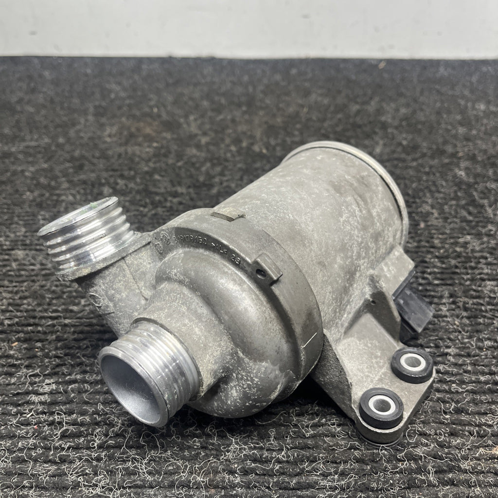 ☑️ OEM BMW E90 F10 F15 F22 F30 F32 F33 F36 Engine N55 Water Pump Cooling