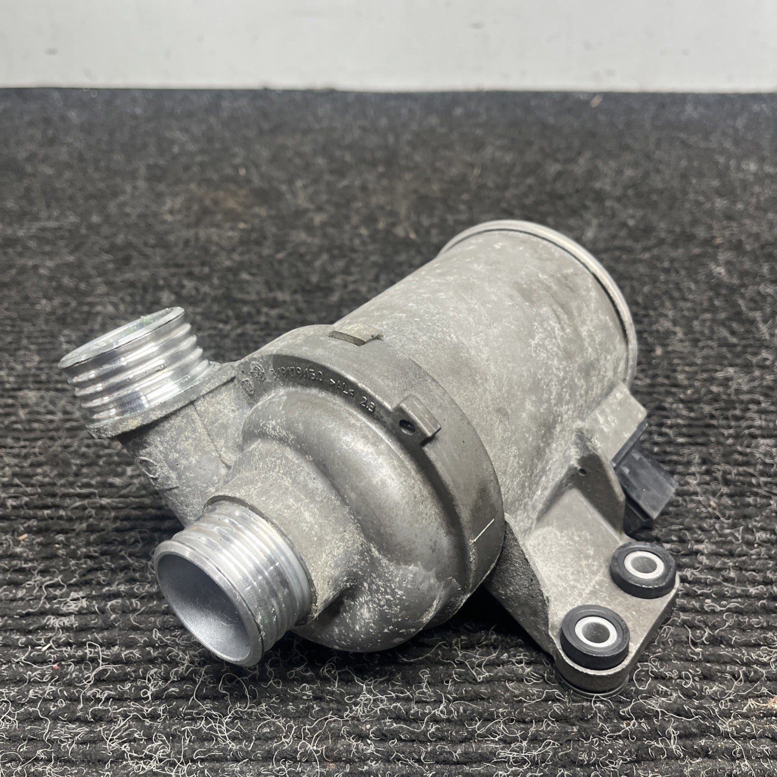 ☑️ OEM BMW E90 F10 F15 F22 F30 F32 F33 F36 Engine N55 Water Pump Cooling