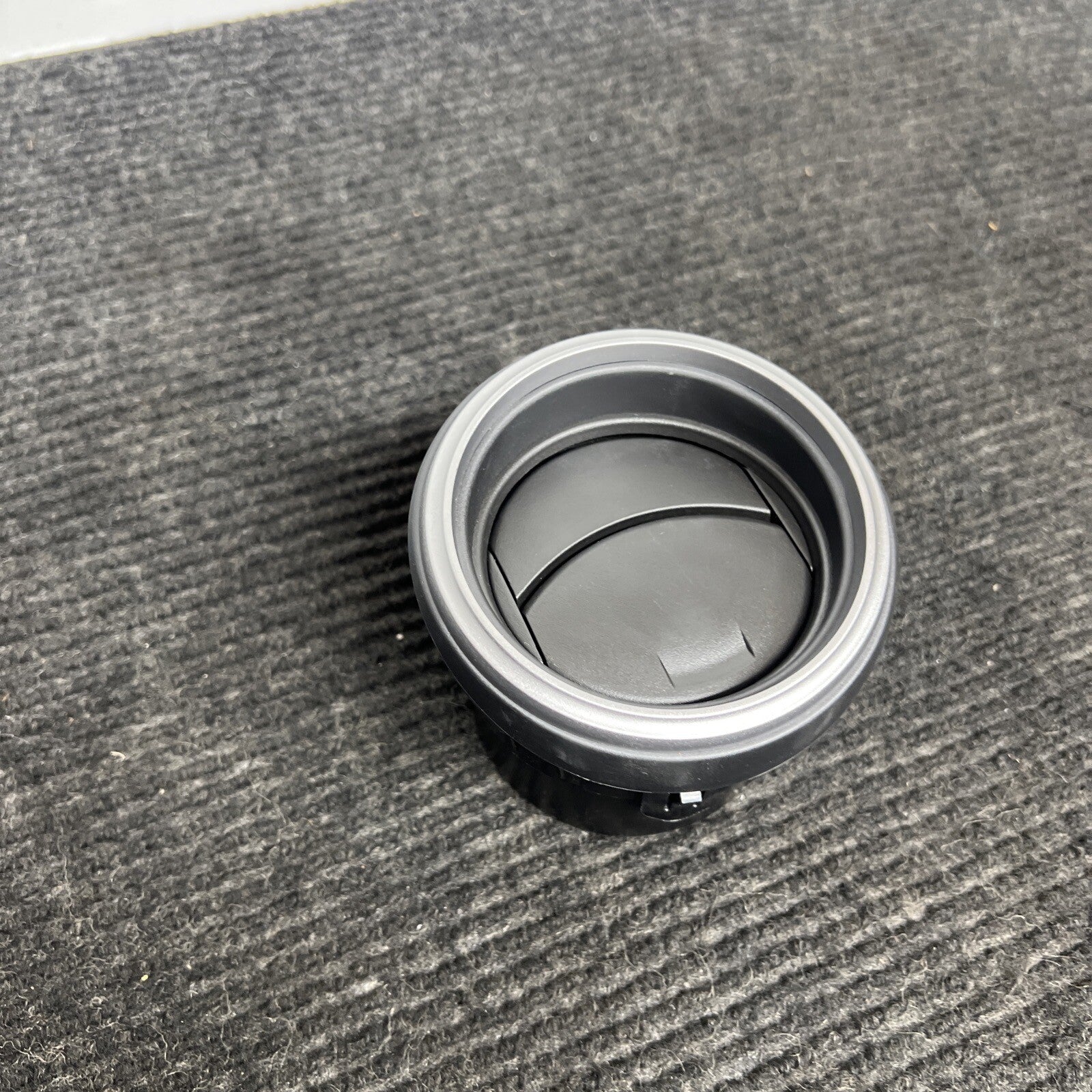 ☑️ 2013-2020 Toyota 86 Subaru BRZ Scion FRS RH Right Passenger Dash Air Vent OEM