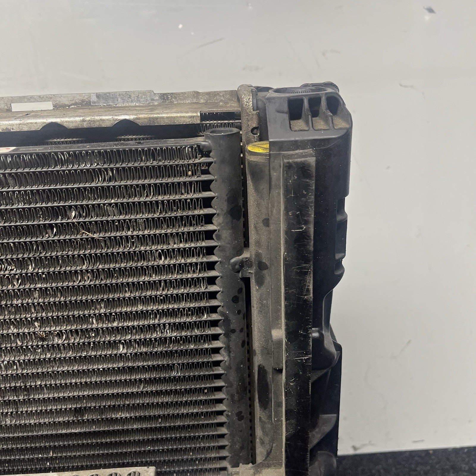 ☑️ 08-13 BMW E90 E92 E93 M3 S65 Main Radiators AC Condenser Assembly OEM