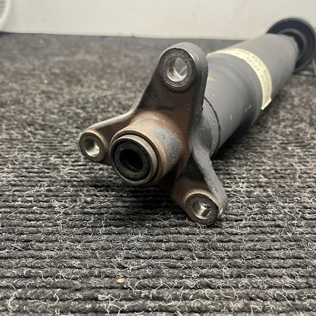 ☑️ 03-06 BMW E85 Z4 6 Speed Manual Transmission Driveshaft Propeller 1230M OEM