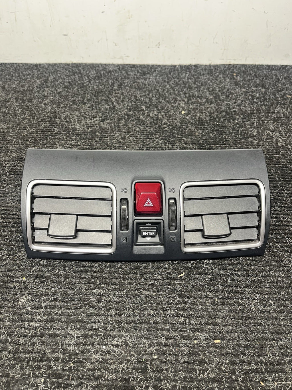 ☑️ 2015-2019 Subaru WRX STI Dash Center Console Vent OEM Hazard Switch